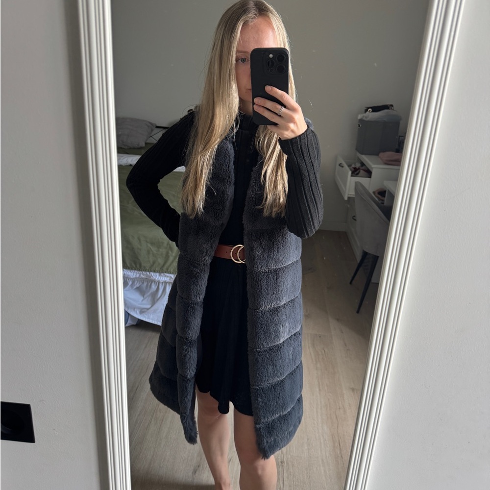 Elegant Gray Long Vest